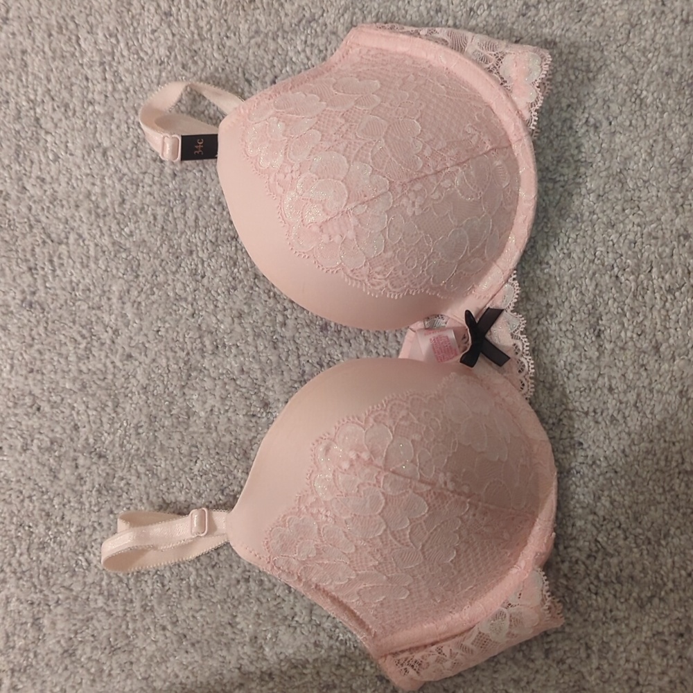 Victoria's secret pink lace push up bra 34C
